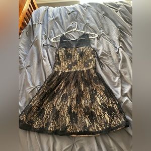 Vintage lace black dress size :5/6